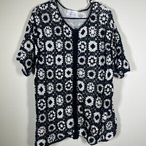 Fitting Image Women's Black & White Floral Crochet Cardigan Sweater XL Vintage!